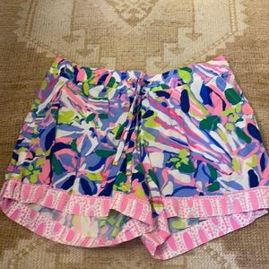 Lilly Pulitzer shorts size small